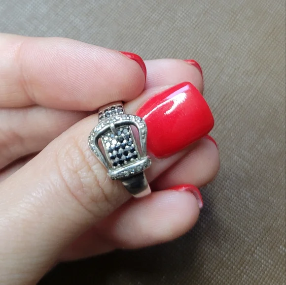 Buckle Ring With Diamonds